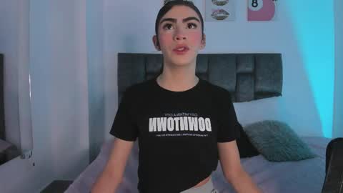 Snapshot of isabella_moon9 chatting on 06-05-26, 11:38 Isabella Moon9 online show from 06-05-26, 11:38