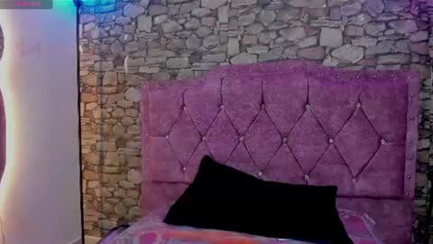 Snapshot of isabella_noir1 chatting on 07-20-26, 07:38 Isabella online show from 07-20-26, 07:38