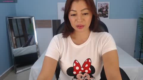 Snapshot of isabella_roja chatting on 05-21-26, 03:52 Isabella roja online show from 05-21-26, 03:52