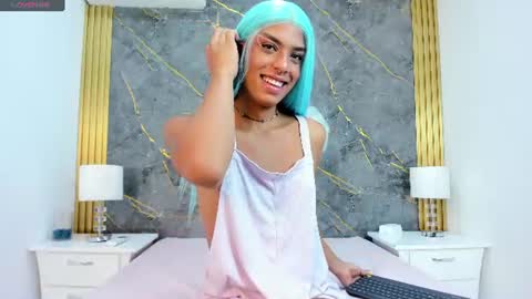 Snapshot of isabella_sccott chatting on 07-07-26, 06:23 Isabella online show from 07-07-26, 06:23