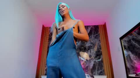 Snapshot of isabella_sccott chatting on 07-22-26, 06:43 Isabella online show from 07-22-26, 06:43