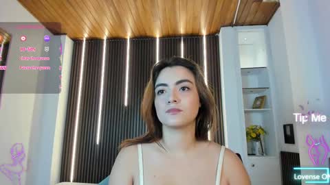 Isabella  Everyday From 0530 to 1430 Col Time online show from 09-15-25, 01:00
