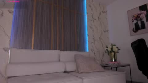 Snapshot of isabellaalen chatting on 06-12-26, 03:05 Isabella online show from 06-12-26, 03:05