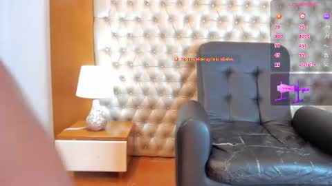 isabellaalux_ online show from 06-30-26, 09:38