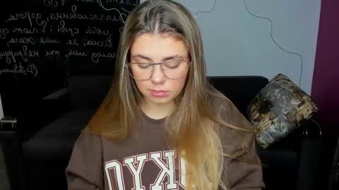 isabellabler online show from 11-29-25, 07:00