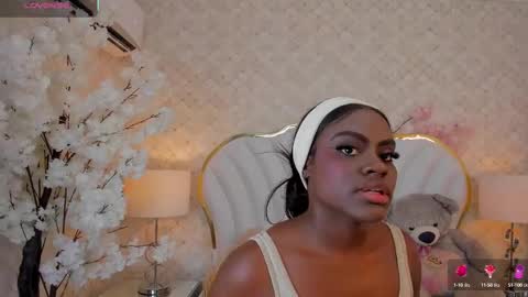 Snapshot of isabellabroms21 chatting on 09-16-25, 08:54 v online show from 09-16-25, 08:54