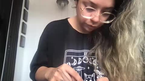 isabellaelizabeth online show from 03-03-26, 05:30