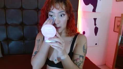 Snapshot of isabellakoff chatting on 03-12-26, 12:11 Tati - online show from 03-12-26, 12:11