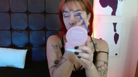 Snapshot of isabellakoff chatting on 03-21-26, 12:10 Tati - online show from 03-21-26, 12:10