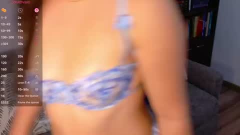 Snapshot of isabellamonroee chatting on 07-04-26, 02:51 Isabella Monroee online show from 07-04-26, 02:51