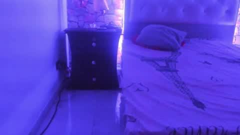 Snapshot of isabellamoons chatting on 03-01-25, 02:48 Isabella anal squirt latina colombian paisa online show from 03-01-25, 02:48