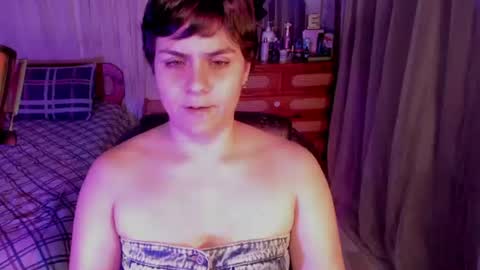 Snapshot of isabellapornnn chatting on 07-24-26, 02:59 Isabella online show from 07-24-26, 02:59