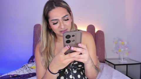  Martina  IG martissmith01 online show from 01-23-25, 11:15