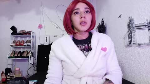 isabelle_sara online show from 05-16-26, 07:45