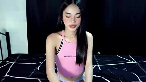 Isabelle online show from 02-16-26, 04:03