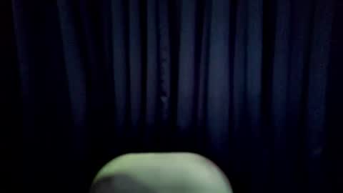 Snapshot of isabelle_willis chatting on 07-24-26, 05:00 Isabelle online show from 07-24-26, 05:00