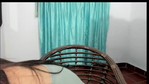 isabelllamoon online show from 08-10-26, 02:59