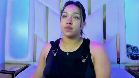 isabellrodriguez18 online show from 04-17-26, 04:04