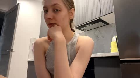 Snapshot of isabelvonseeger chatting on 04-28-26, 01:49 I am Maxine ntmu online show from 04-28-26, 01:49