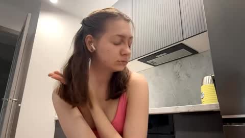 Snapshot of isabelvonseeger chatting on 05-12-26, 01:30 I am Maxine ntmu online show from 05-12-26, 01:30