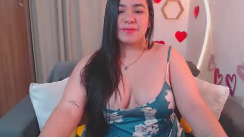 Isa online show from 02-19-26, 04:03