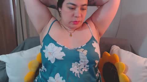 Isa online show from 03-27-26, 05:23