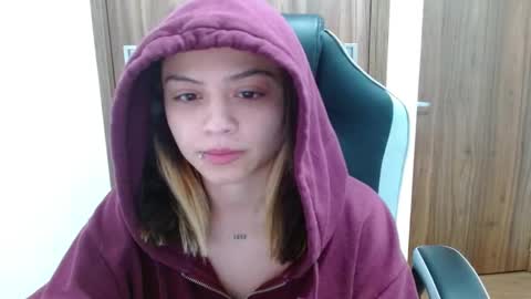 ISADORA online show from 12-13-24, 09:24