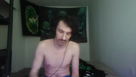 isaiahf24 online show from 06-06-26, 01:32