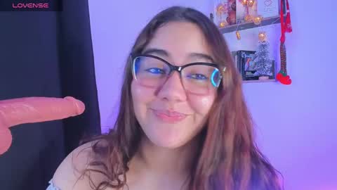 Snapshot of isarhodes_ chatting on 12-01-24, 11:25 Isa online show from 12-01-24, 11:25