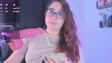 Snapshot of isarhodes_ chatting on 12-18-24, 10:35 Isa online show from 12-18-24, 10:35