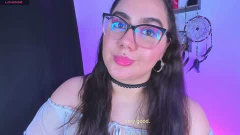 Snapshot of isarhodes_ chatting on 01-15-25, 10:24 Isa online show from 01-15-25, 10:24