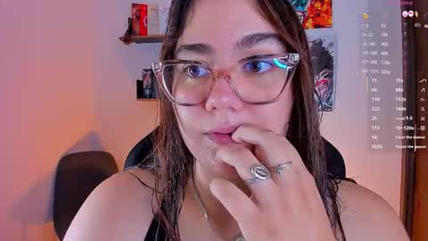 Snapshot of isarhodes_ chatting on 11-03-25, 09:59 Isa online show from 11-03-25, 09:59