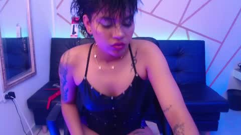Snapshot of ise_lunny chatting on 06-08-26, 01:28 isabela online show from 06-08-26, 01:28