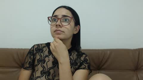 Emma online show from 11-08-25, 03:07