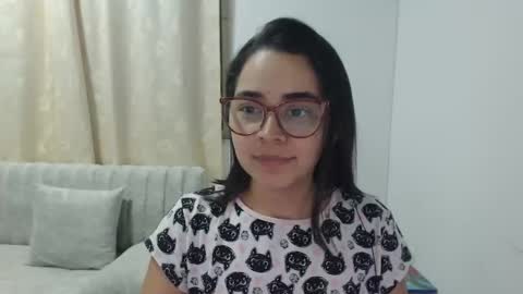 Emma online show from 03-07-26, 03:47