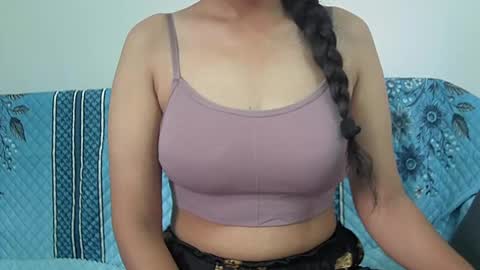 ishika_singh_ online show from 06-29-26, 01:56