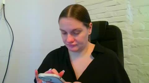 isingle_mom online show from 10-22-25, 04:35