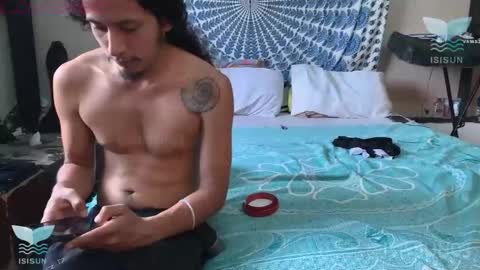 Snapshot of isis_alan chatting on 11-09-25, 06:17 Isis Alan online show from 11-09-25, 06:17