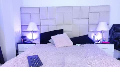 Pauli online show from 03-24-26, 10:59