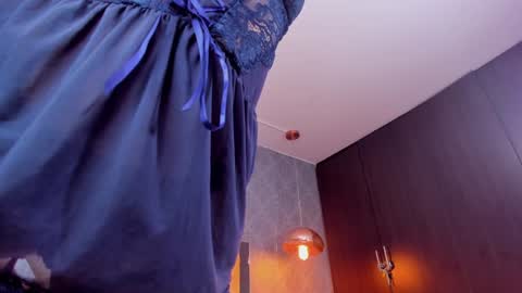 Snapshot of isisblakee chatting on 12-07-24, 04:42 Isis online show from 12-07-24, 04:42