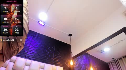 Snapshot of isisblakee chatting on 12-19-24, 08:02 Isis online show from 12-19-24, 08:02