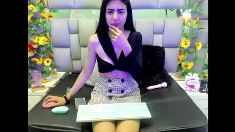 isisrousexx online show from 02-25-25, 02:58
