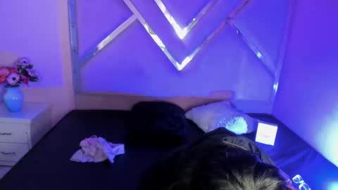 isisrousexx online show from 03-02-25, 02:41