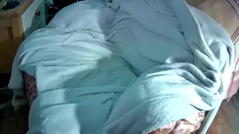 Snapshot of iskarius chatting on 12-03-24, 04:39 Iskarius online show from 12-03-24, 04:39