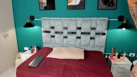 iskracanela online show from 01-15-26, 03:11