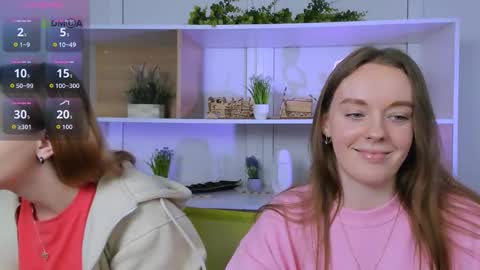 Snapshot of isla_dior chatting on 10-10-25, 08:46 isla_dior online show from 10-10-25, 08:46