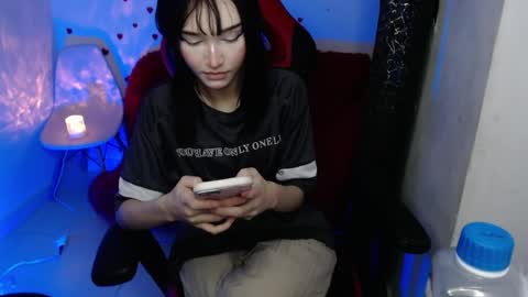 Isla Rosee18 online show from 04-06-26, 12:41