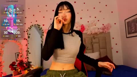 Isla Rosee18 online show from 04-10-26, 12:27