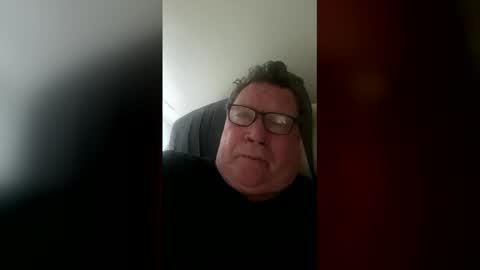 island625103 online show from 01-18-26, 02:43