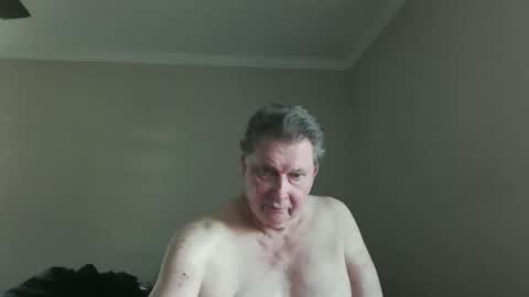 Snapshot of island625103 chatting on 05-03-26, 10:05 island625103 online show from 05-03-26, 10:05